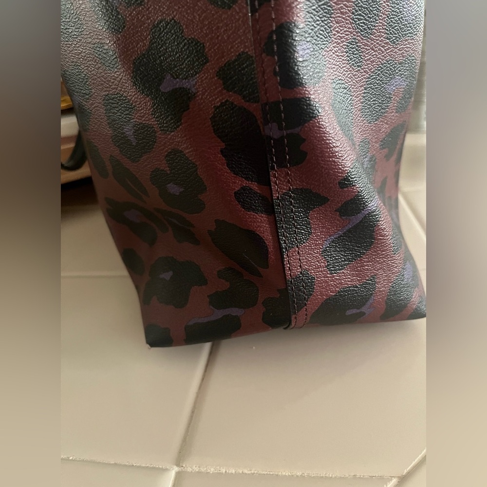 Coach city tote Leopard-Print Tote - Picture 4 of 10